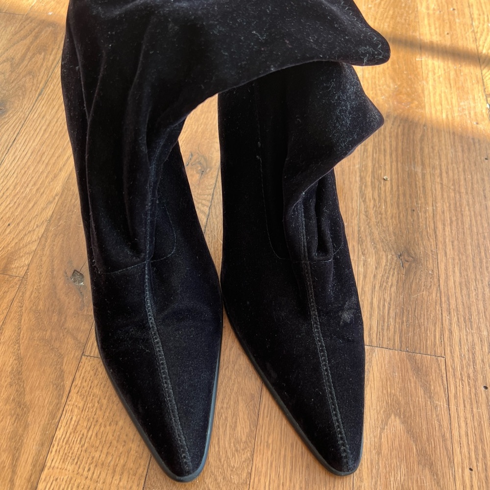 Vintage BCBG Black Velvet Boots with Dark Silver Heel size 7.5